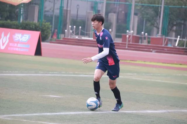 舒淇家中聚会引发明星话题：周迅、陈坤与郑伊健的真实状态